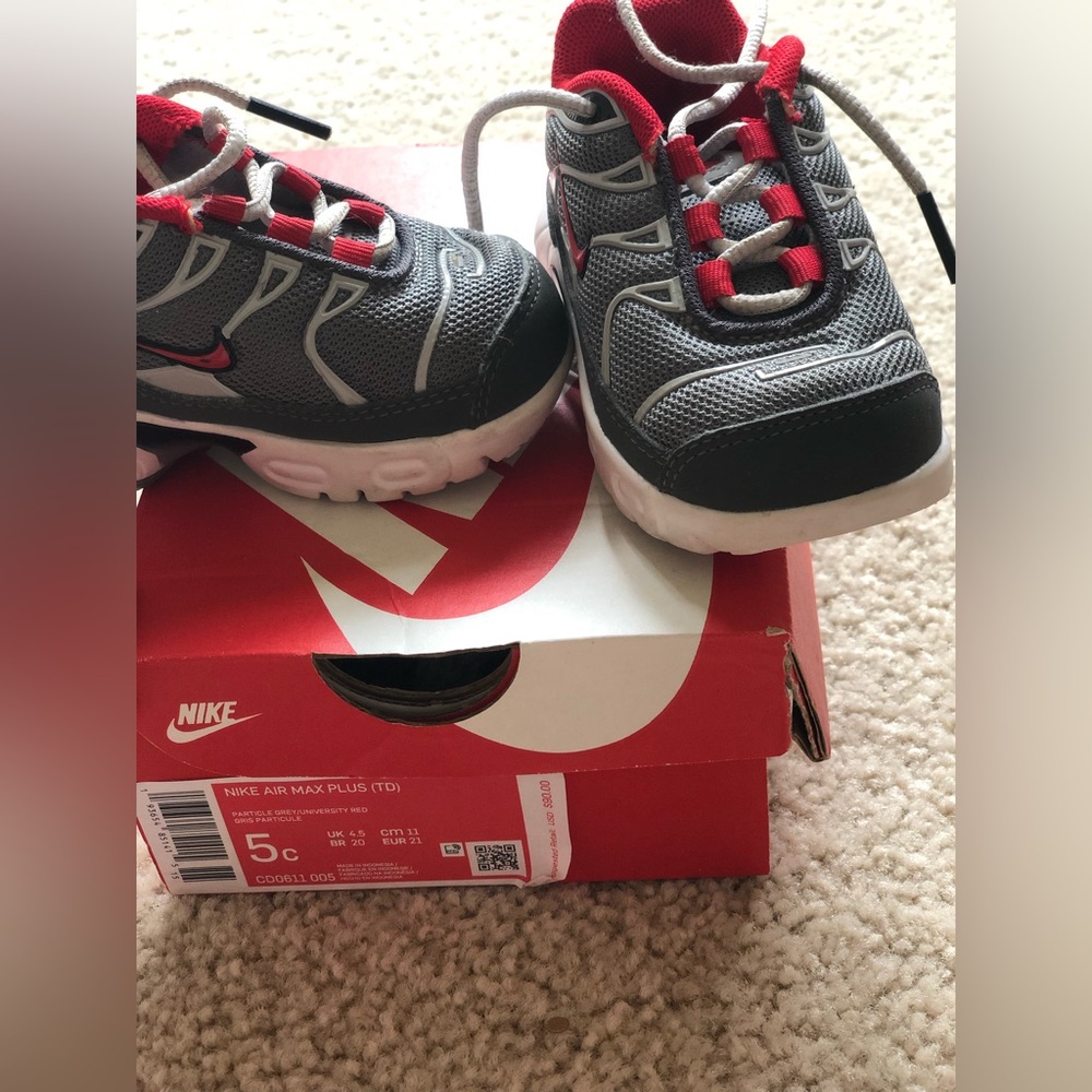 Nike Air Max baby size 5